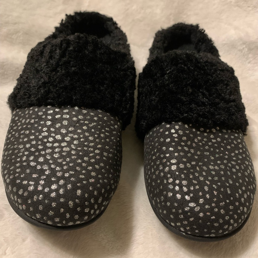 Revitalign Ellie Slippers – Black w/ Silver Speckles – Sz 8B – NWT (No Box)